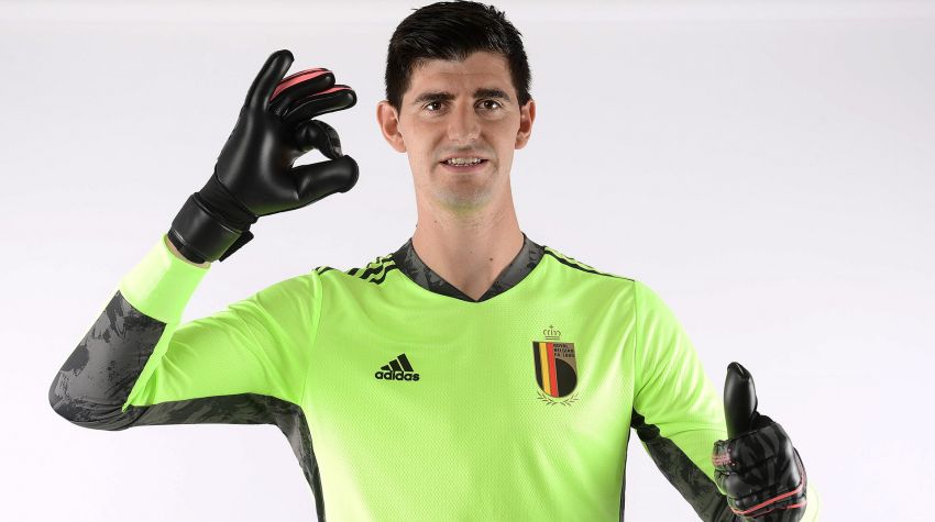 Thibaut Courtois En Shadoow Gelijk Tegen Luxemburg Royal Belgian Fa